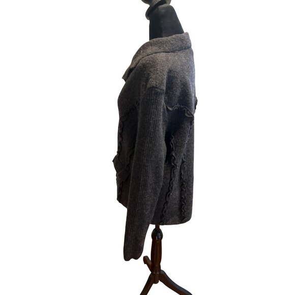 Women's Herman Geist Button-Up Gray Wool Blend Cardigan w/ Ruffle Details Sz XL - Picture 7 of 10